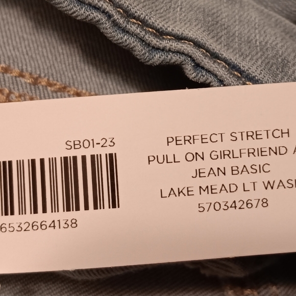 Chico's 2.5 Pull On Perfect Stretch Jeans Brand New With-Tag Women's 14SlimAnkle - Picture 11 of 13